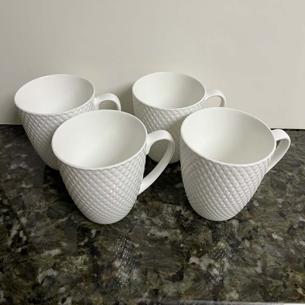 Mikasa  Bone China  Huntington - Picture 5 of 7